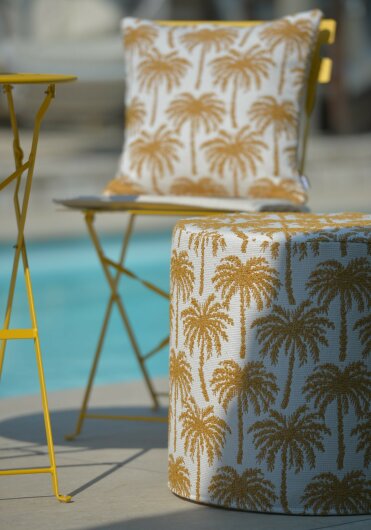 H.O.C.K. Vamosa Palms Outdoor Hocker Pouf ø40x45cm rund maisgelb Palmen